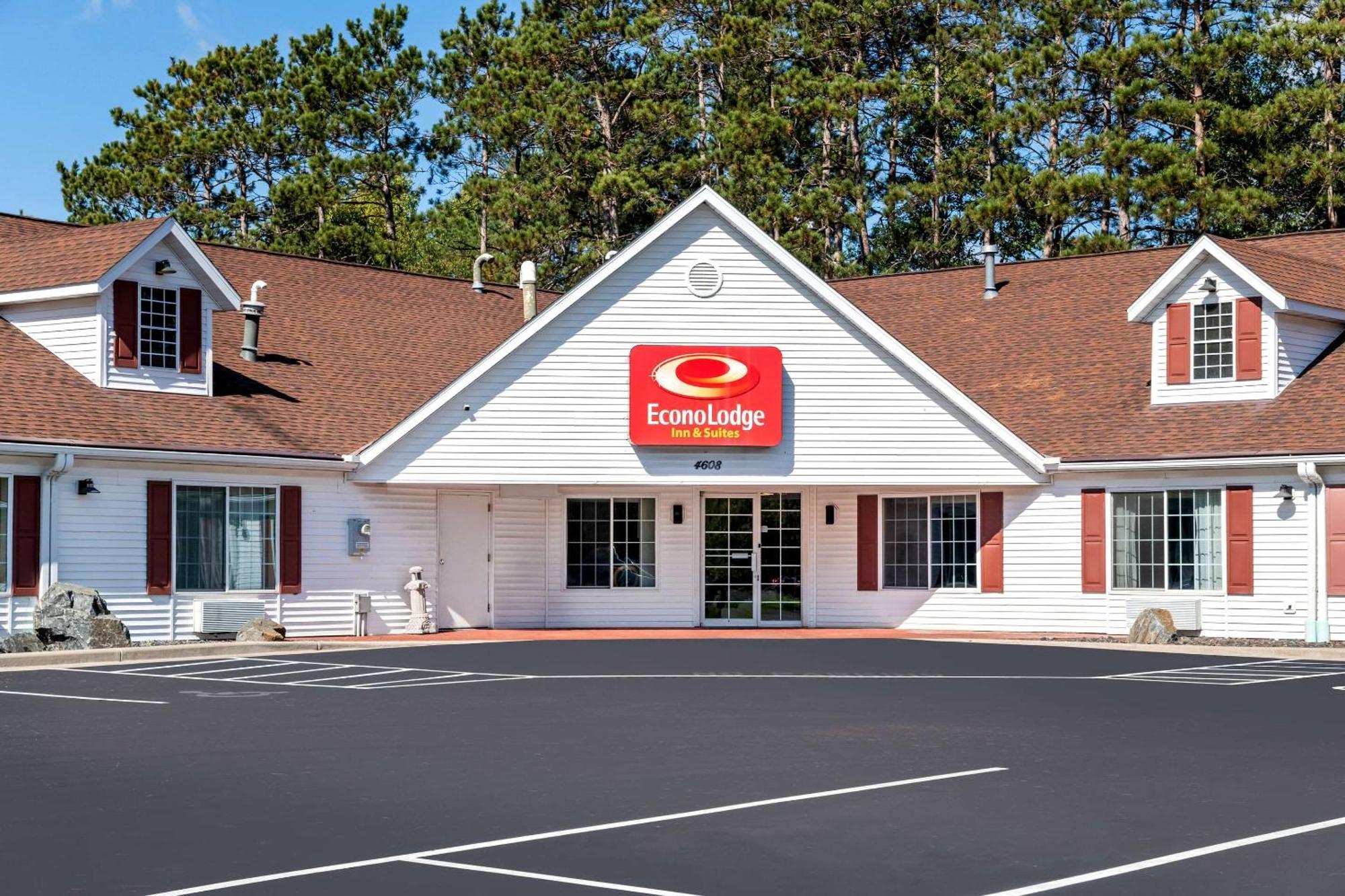 Econo Lodge Inn & Suites Eau Claire Kültér fotó