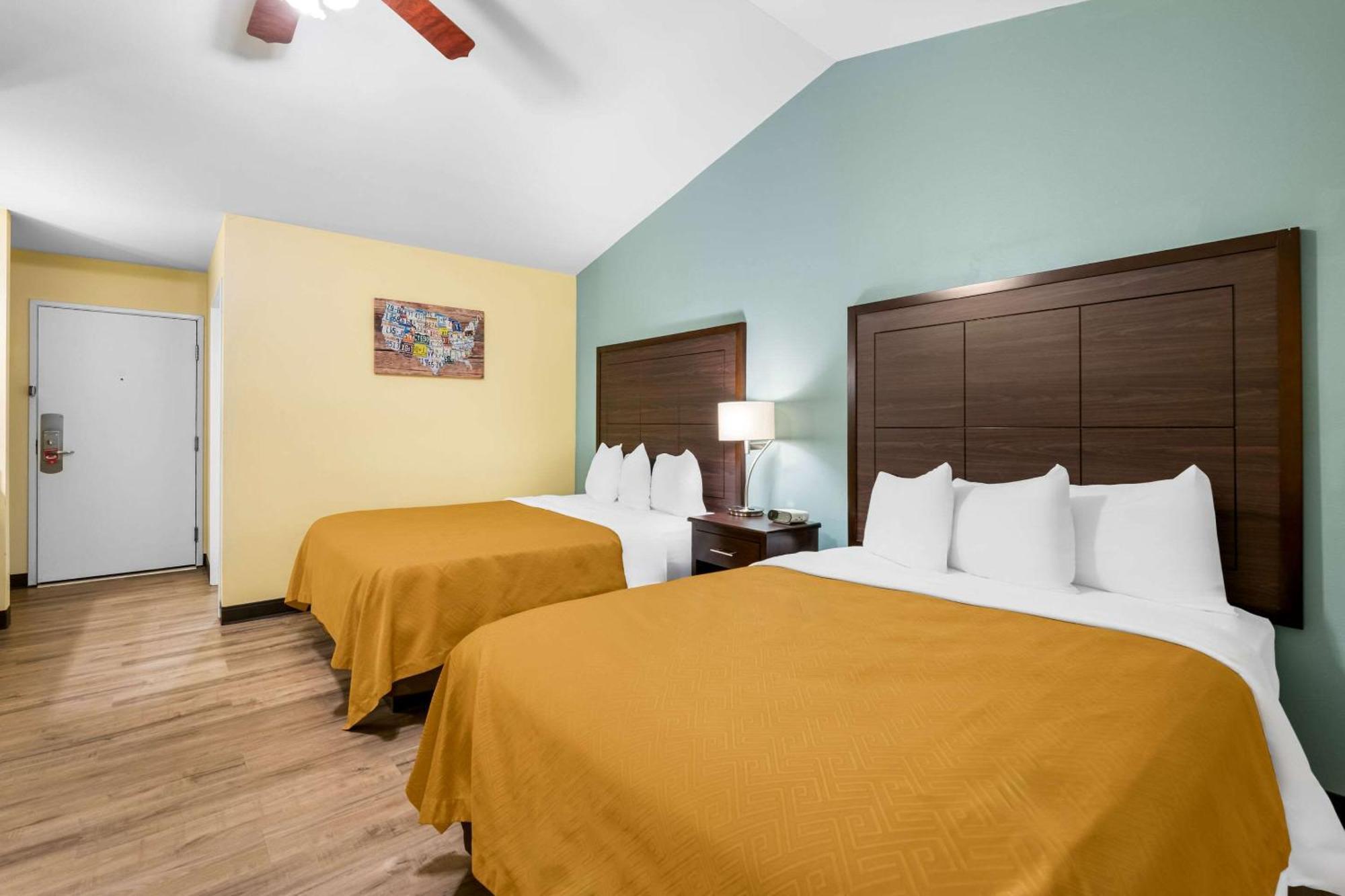 Econo Lodge Inn & Suites Eau Claire Kültér fotó