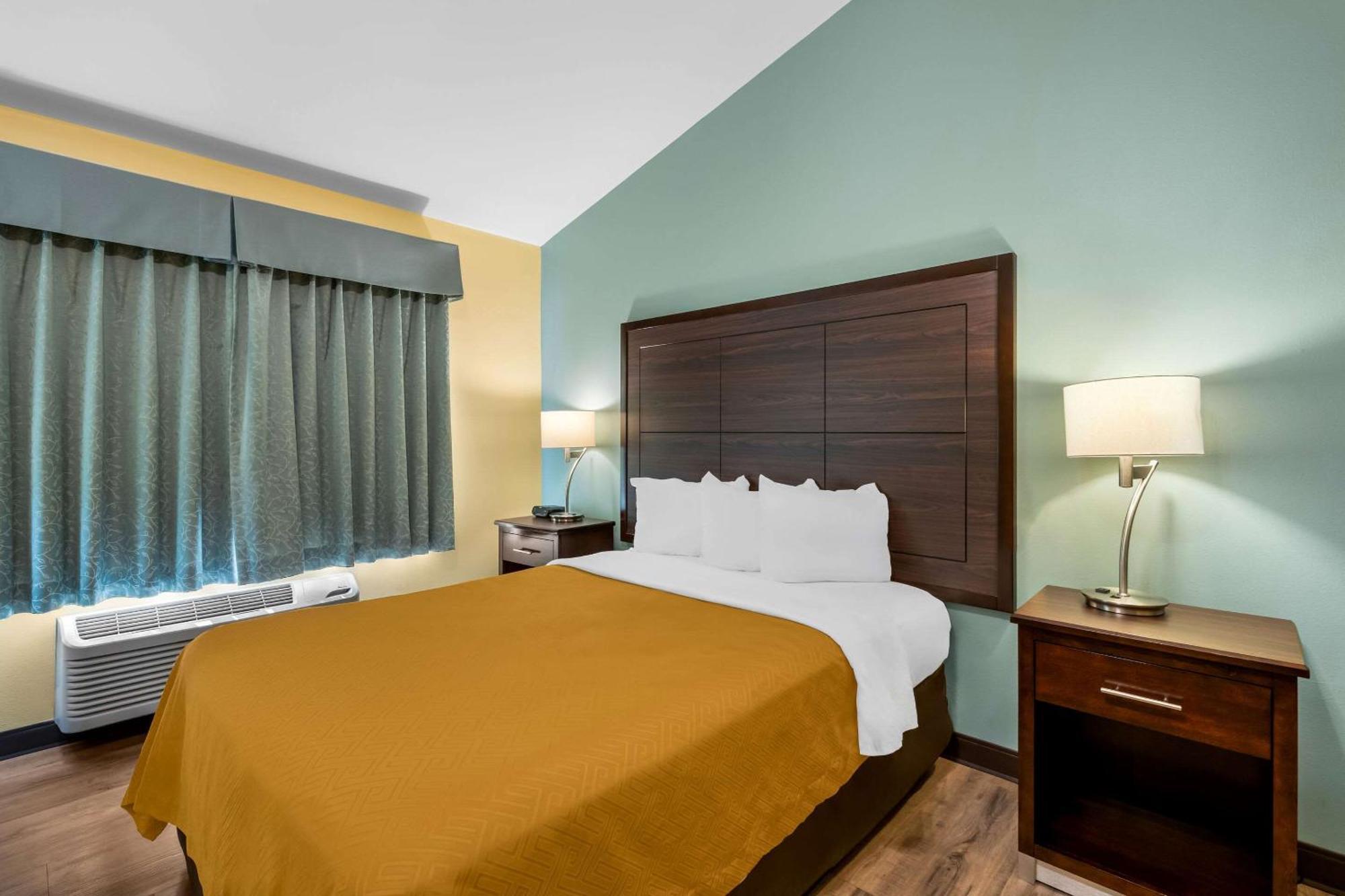 Econo Lodge Inn & Suites Eau Claire Kültér fotó