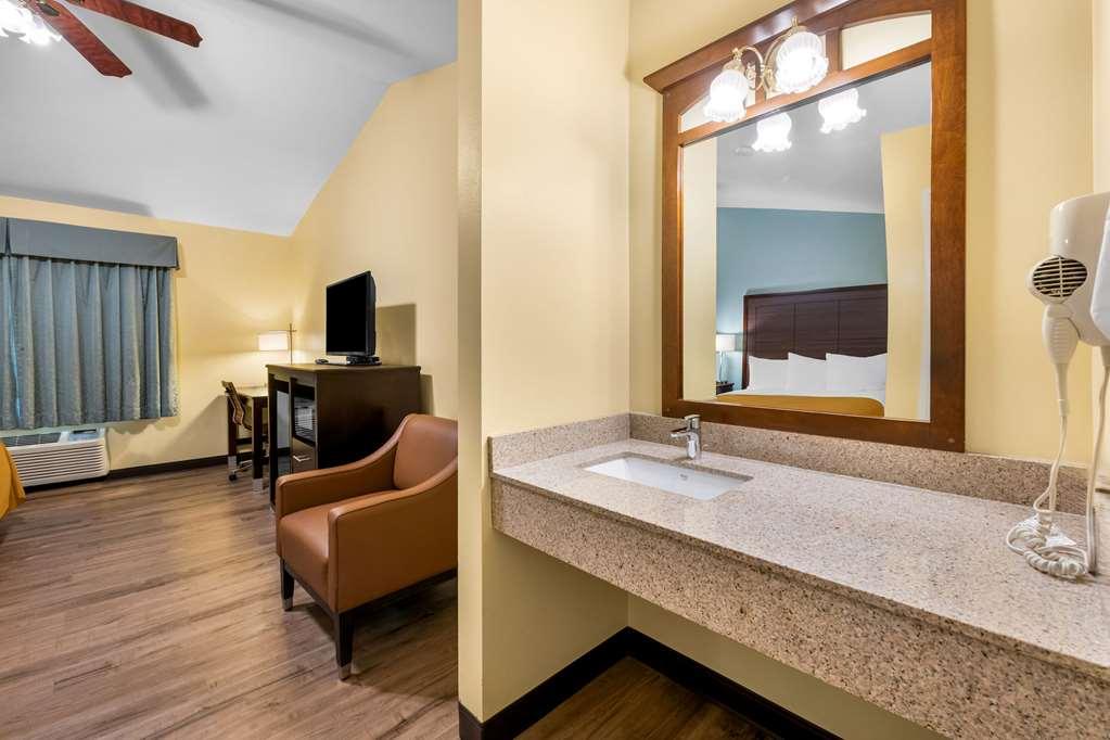 Econo Lodge Inn & Suites Eau Claire Szoba fotó