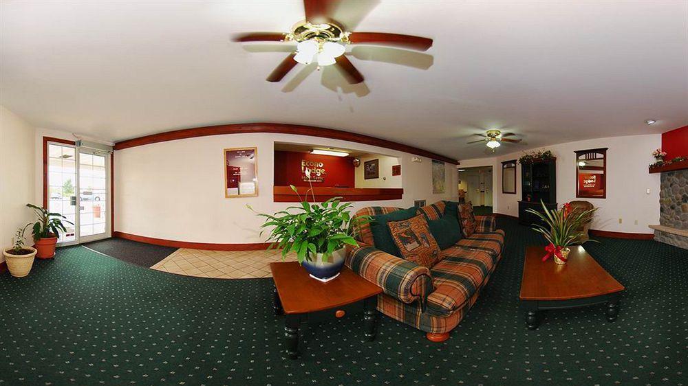 Econo Lodge Inn & Suites Eau Claire Kültér fotó