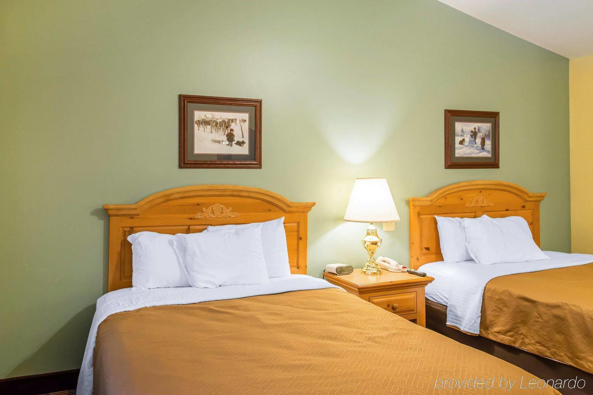 Econo Lodge Inn & Suites Eau Claire Kültér fotó