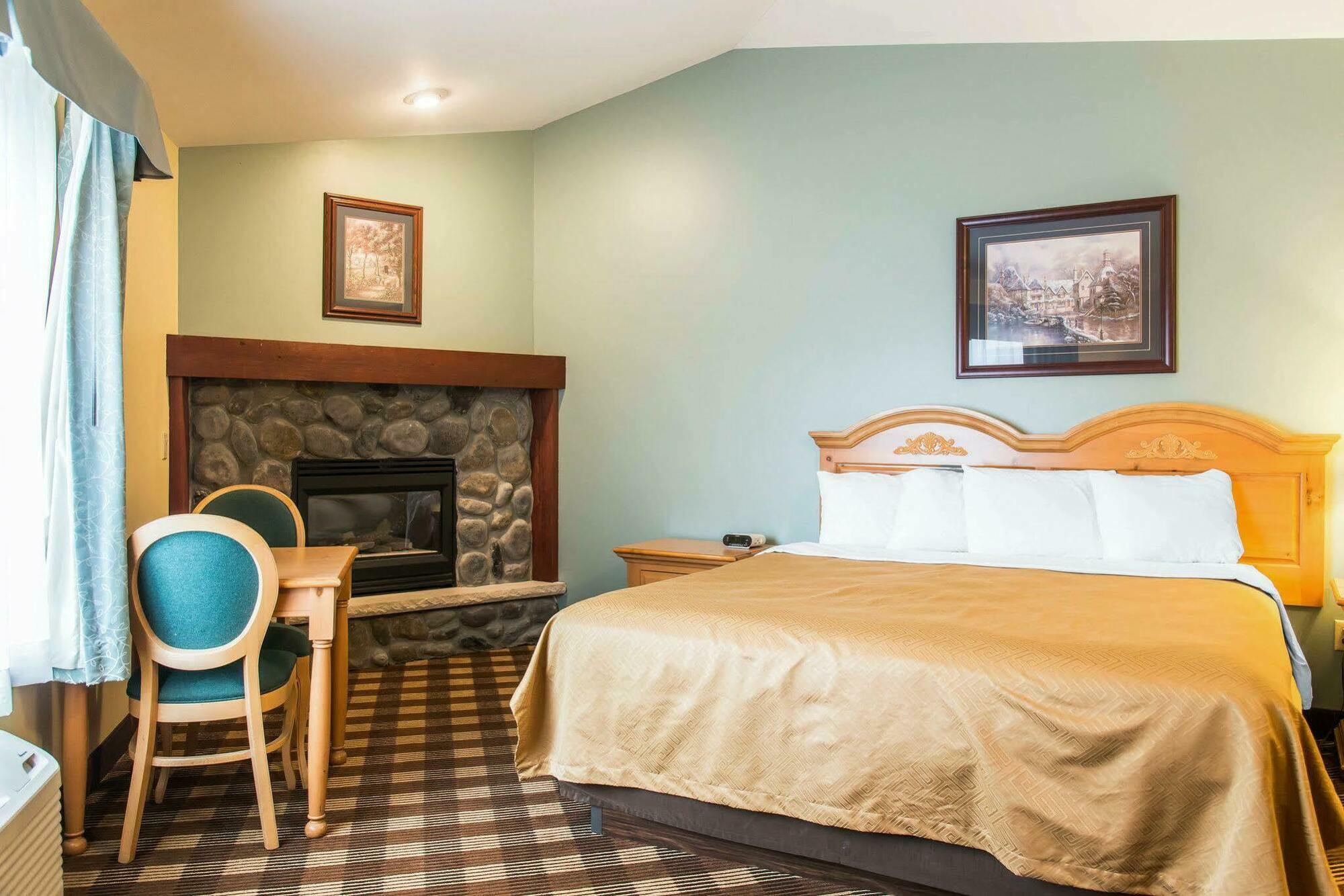 Econo Lodge Inn & Suites Eau Claire Kültér fotó